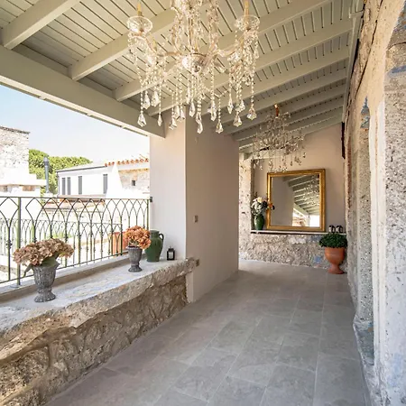 Voger Pino Hotel *